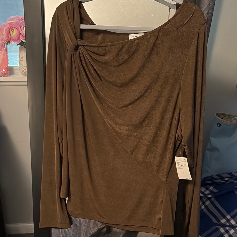 Good American Brown Off the Shoulder Dolman Sleeve Blouse
